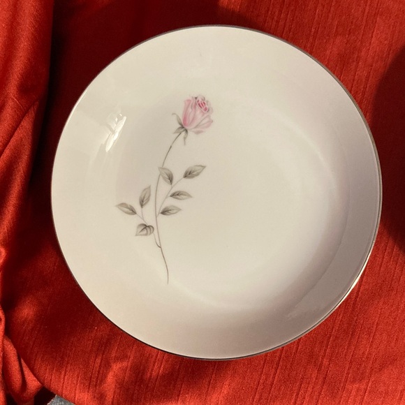 Set of 4 Enchantment Soup Bowls - Picture 2 of 7